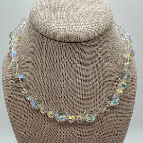 Handcrafted from vintage glass aurora borealis beaded necklace - Picture 3 of 7